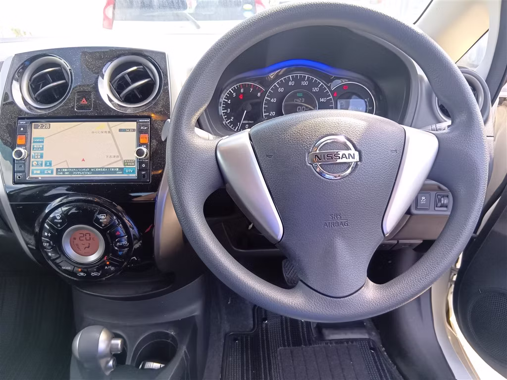 NISSAN NOTE