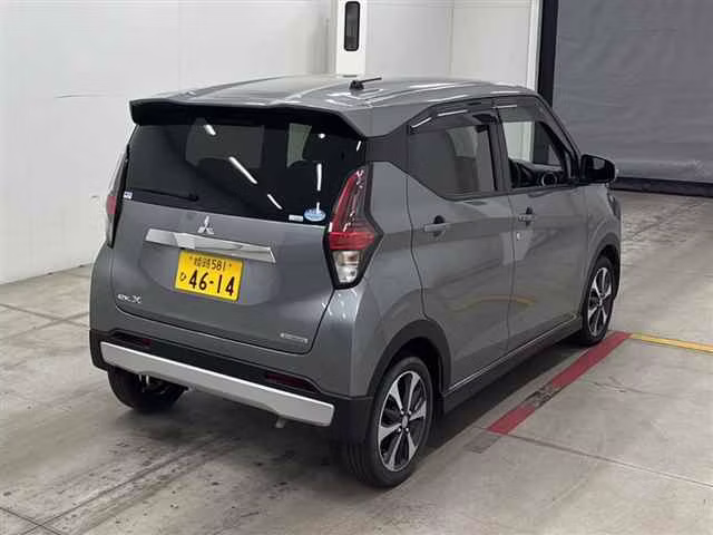 MITSUBISHI EK X