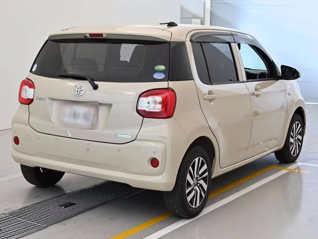 TOYOTA PASSO