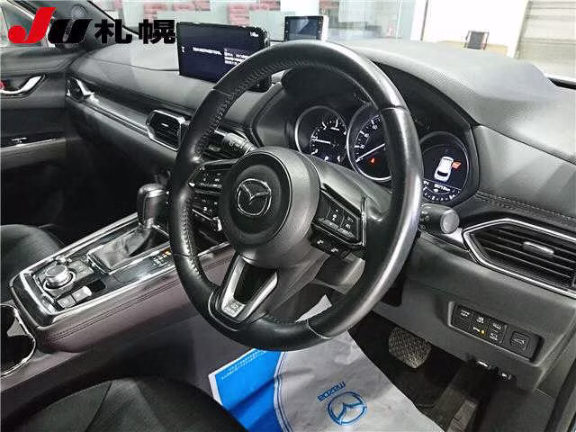 MAZDA CX-8