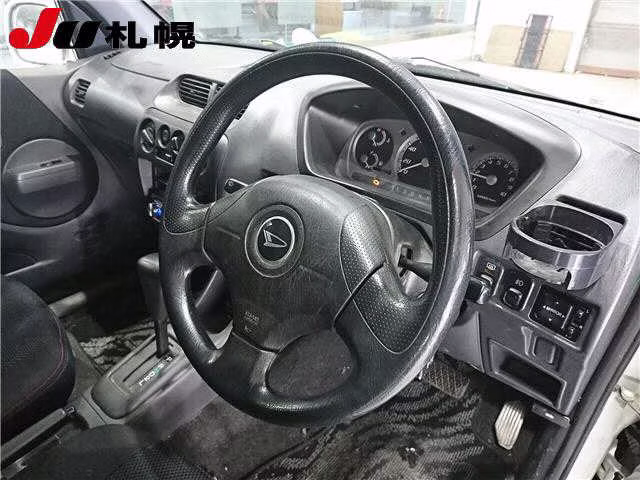 DAIHATSU TERIOS KID