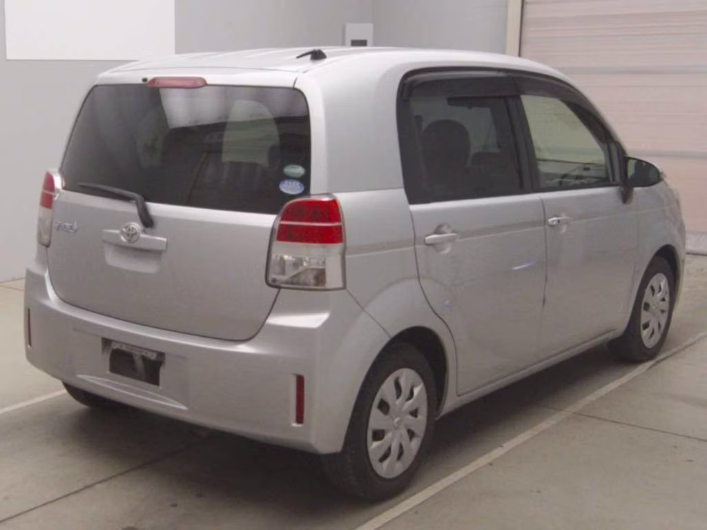 TOYOTA SPADE