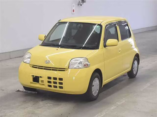 DAIHATSU ESSE