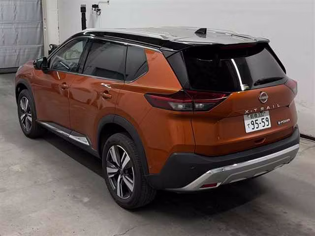 NISSAN X-TRAIL