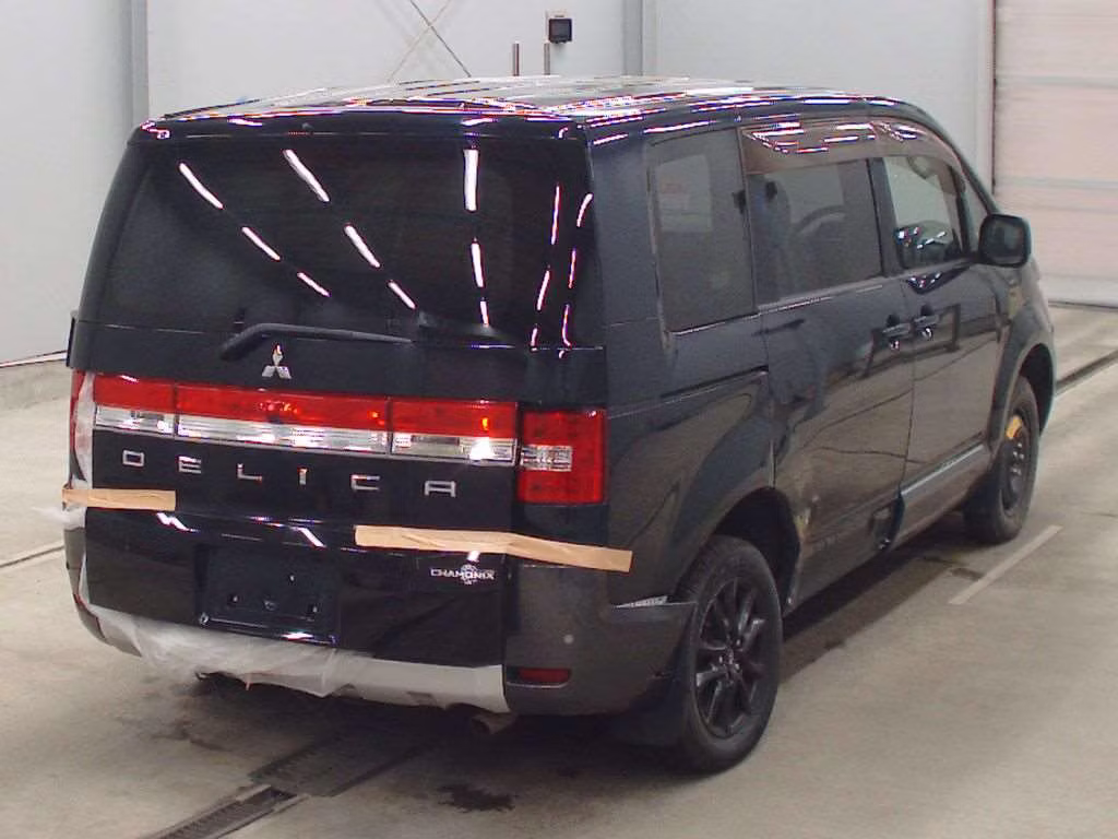 MITSUBISHI DELICA D:5