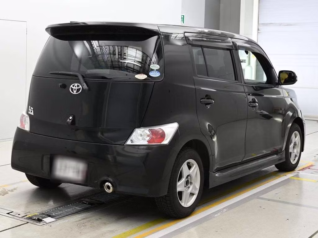 TOYOTA BB