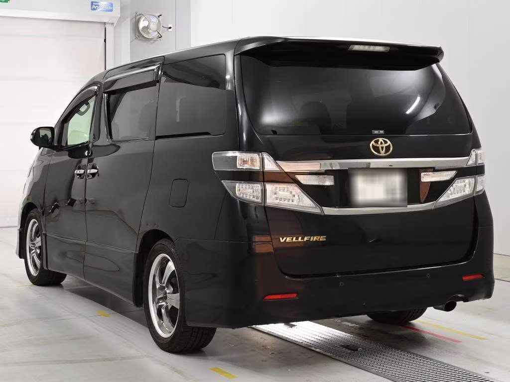 TOYOTA VELLFIRE