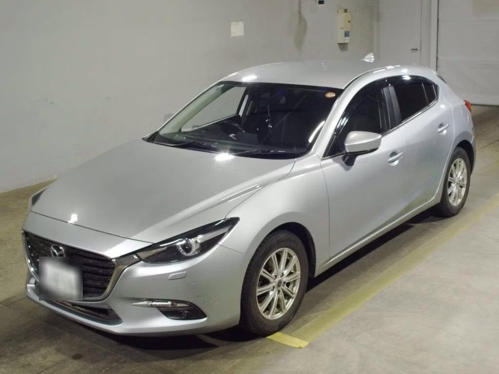 MAZDA AXELA