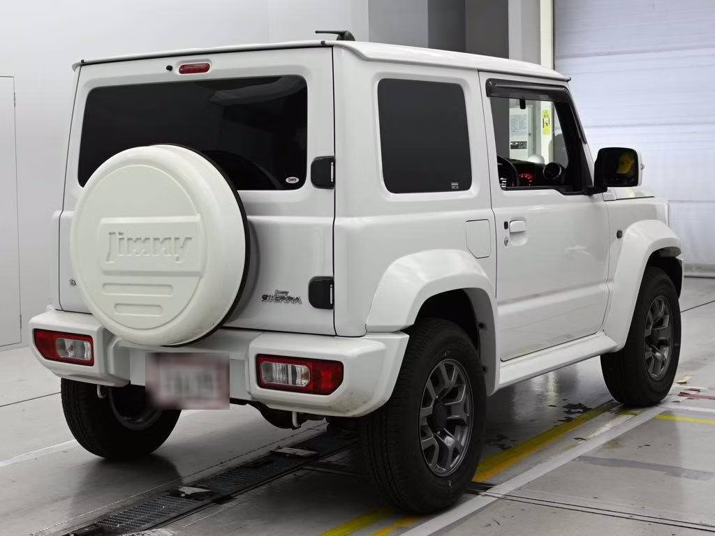 SUZUKI JIMNY SIERRA