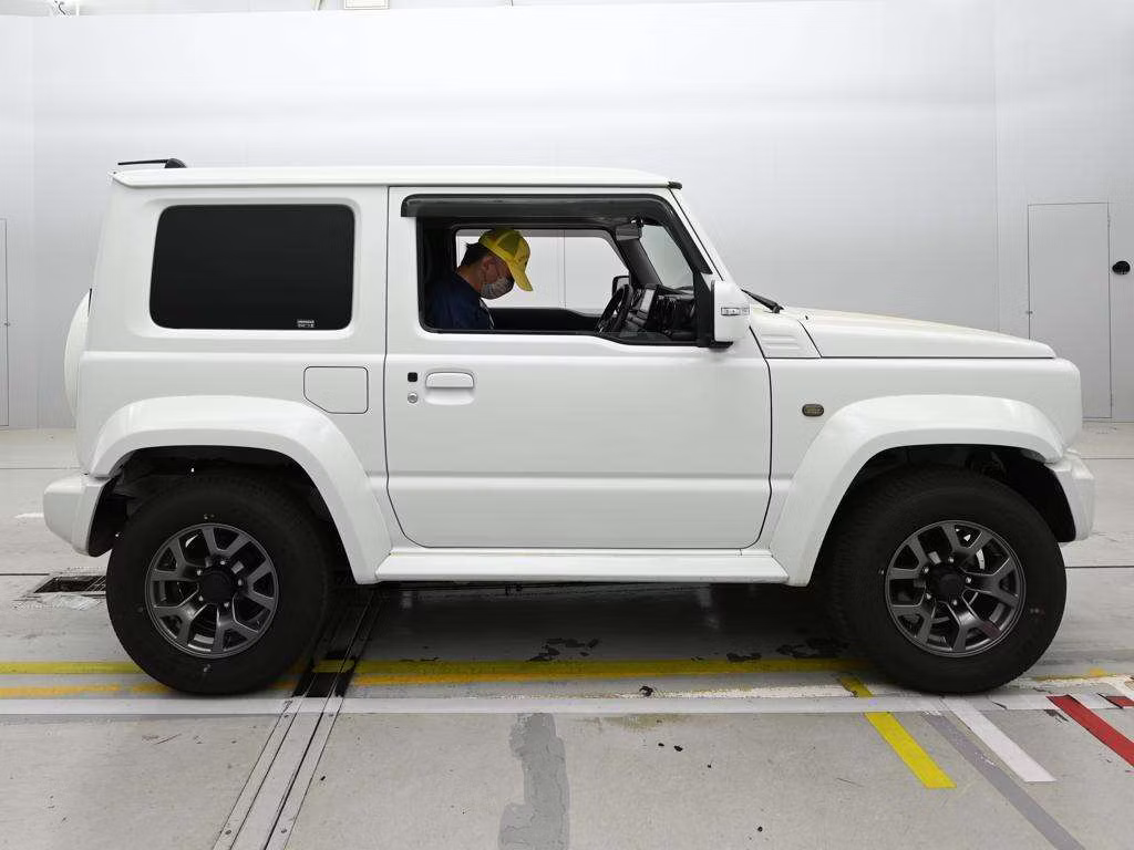 SUZUKI JIMNY SIERRA