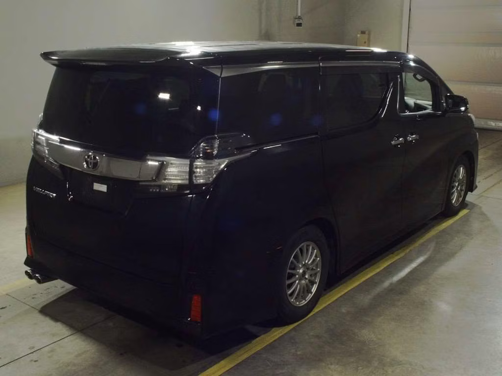 TOYOTA VELLFIRE