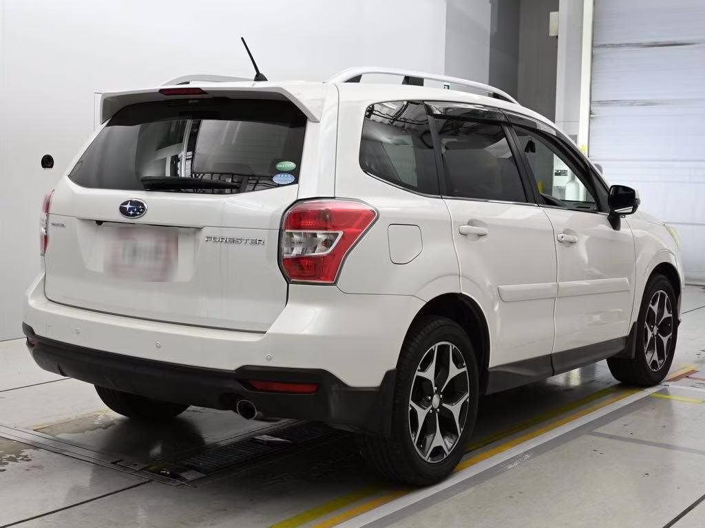 SUBARU FORESTER