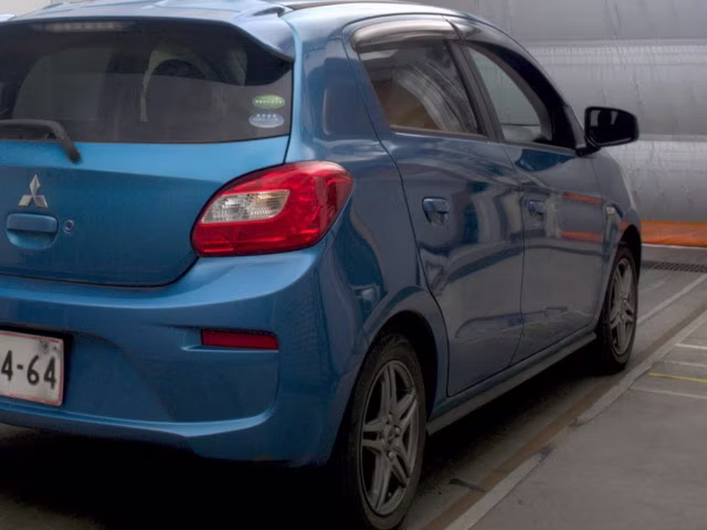 MITSUBISHI MIRAGE