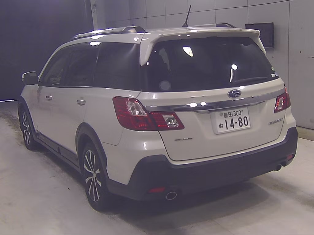 SUBARU EXIGA CROSSOVER 7