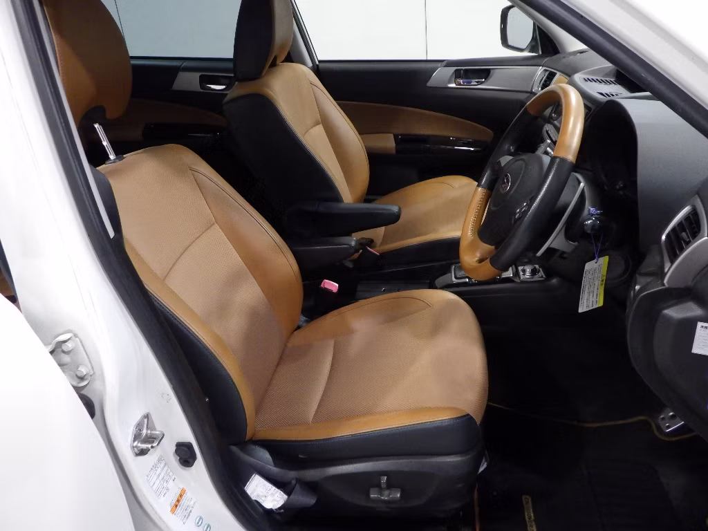 SUBARU EXIGA CROSSOVER 7
