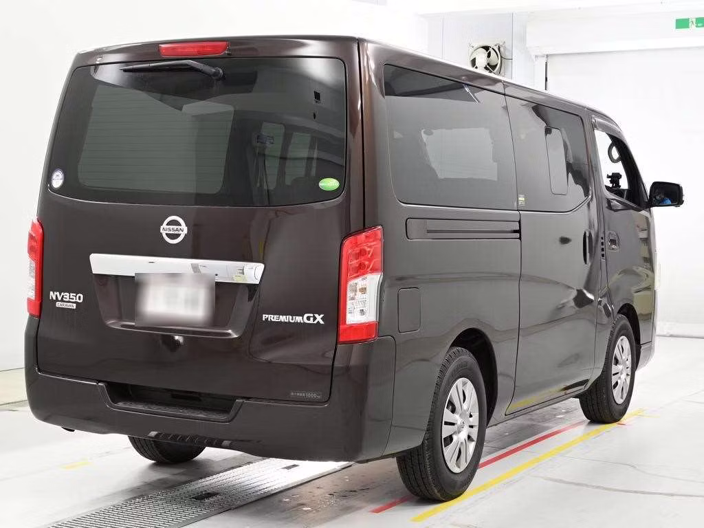 NISSAN NV350 CARAVAN
