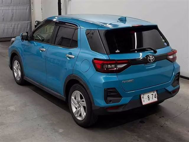 TOYOTA RAIZE