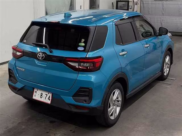 TOYOTA RAIZE