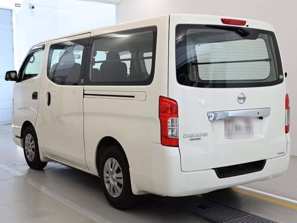 NISSAN NV350 CARAVAN