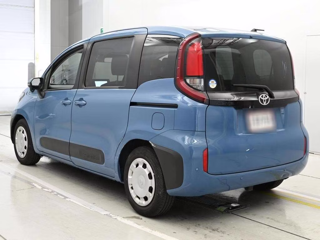 TOYOTA SIENTA