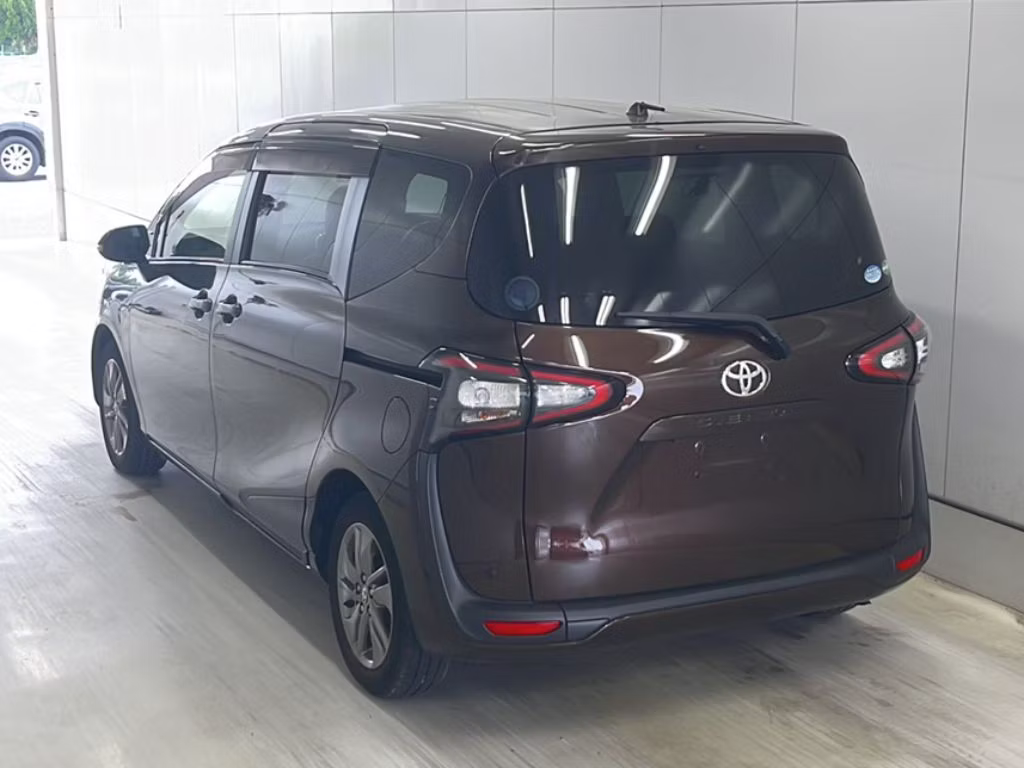 TOYOTA SIENTA