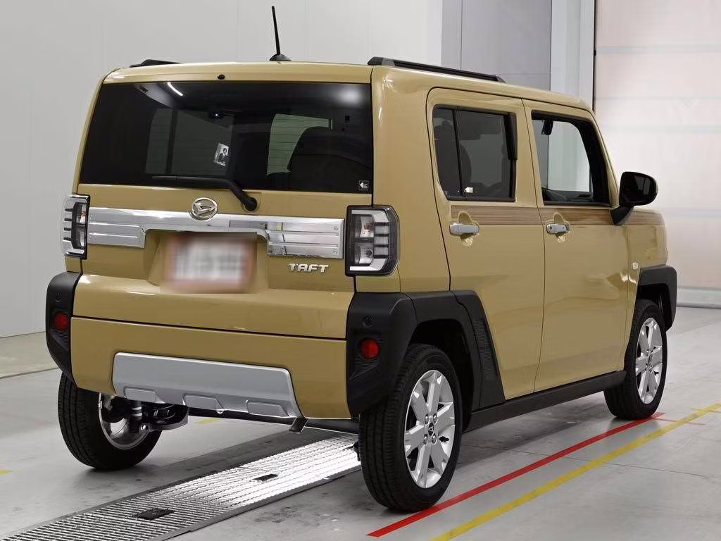 DAIHATSU TAFT