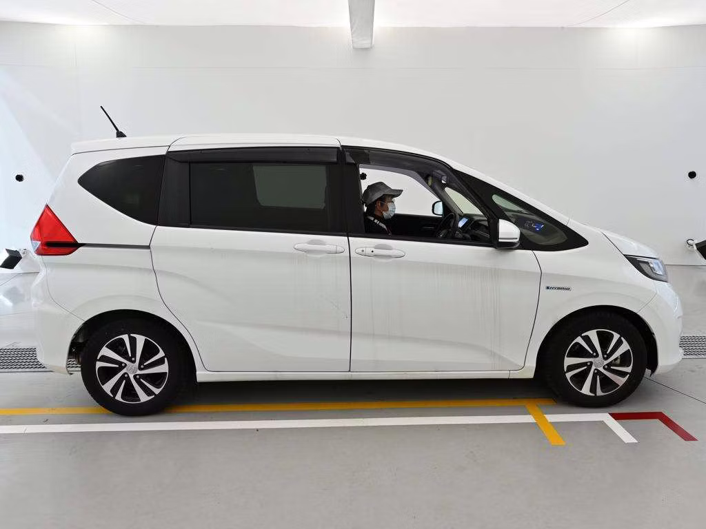 HONDA FREED