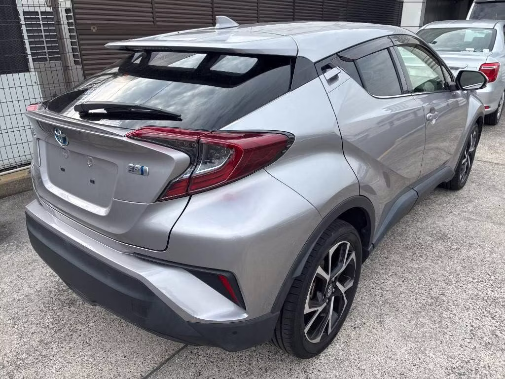 TOYOTA C-HR