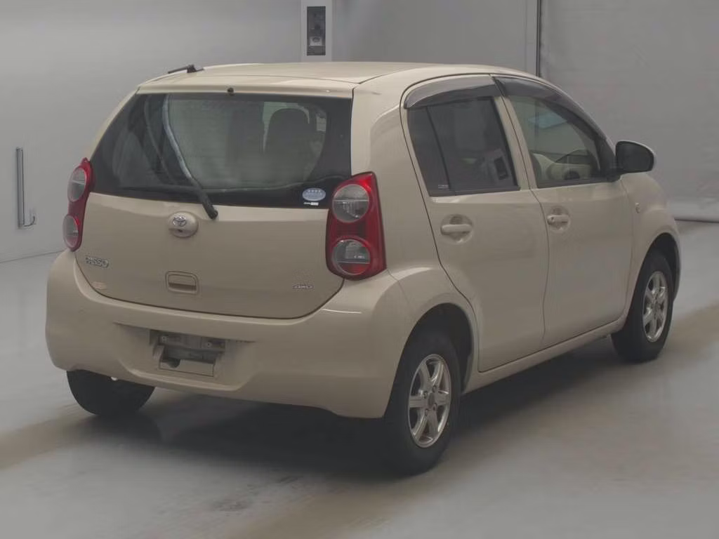 TOYOTA PASSO