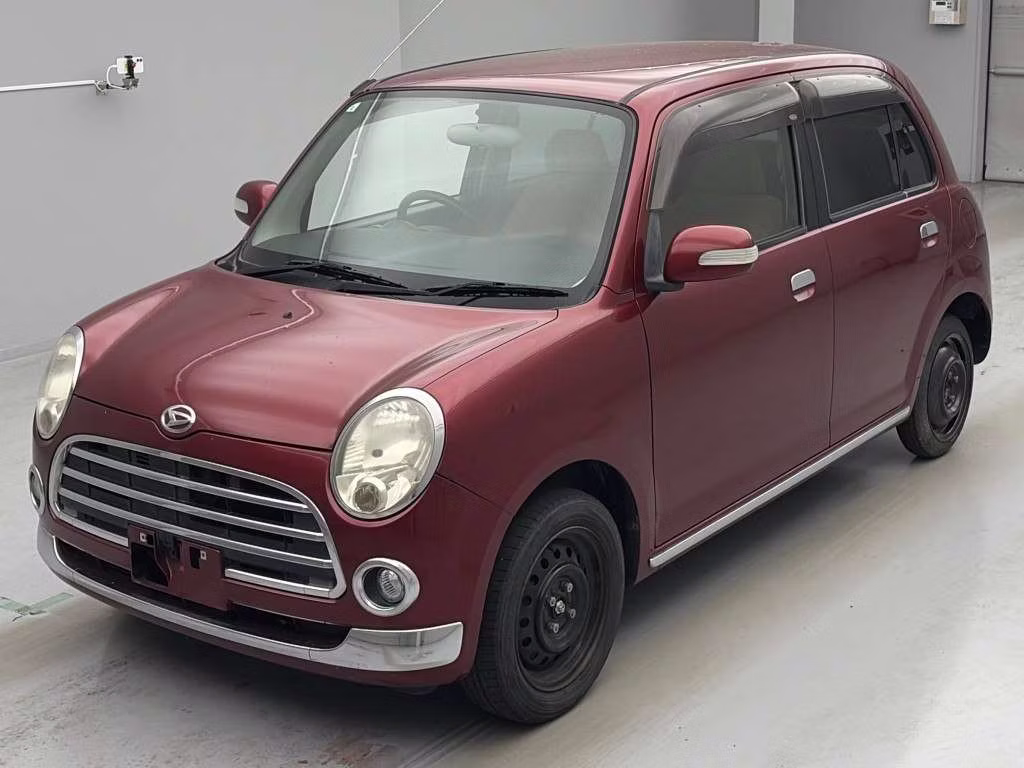 DAIHATSU MIRA GINO