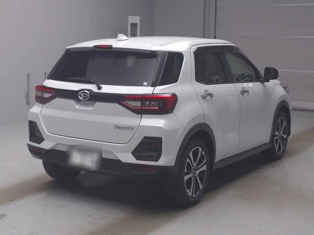 DAIHATSU ROCKY