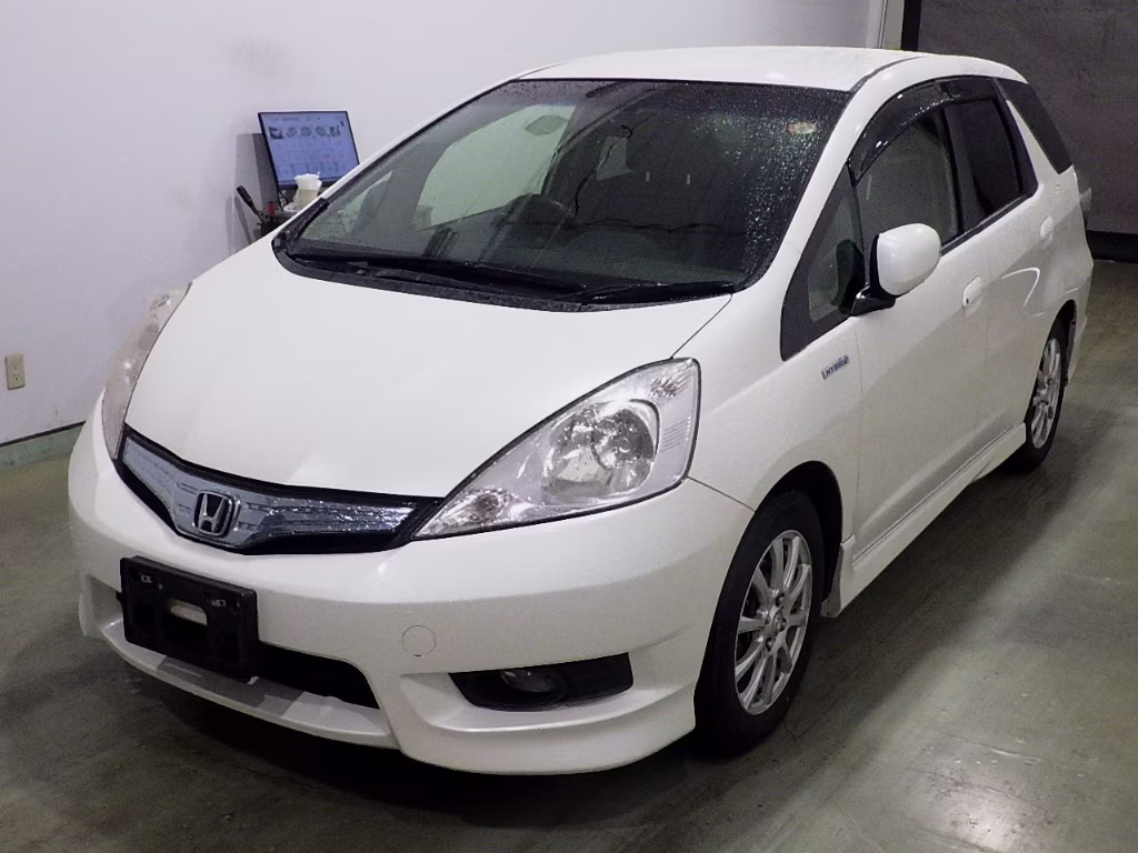 HONDA FIT SHUTTLE