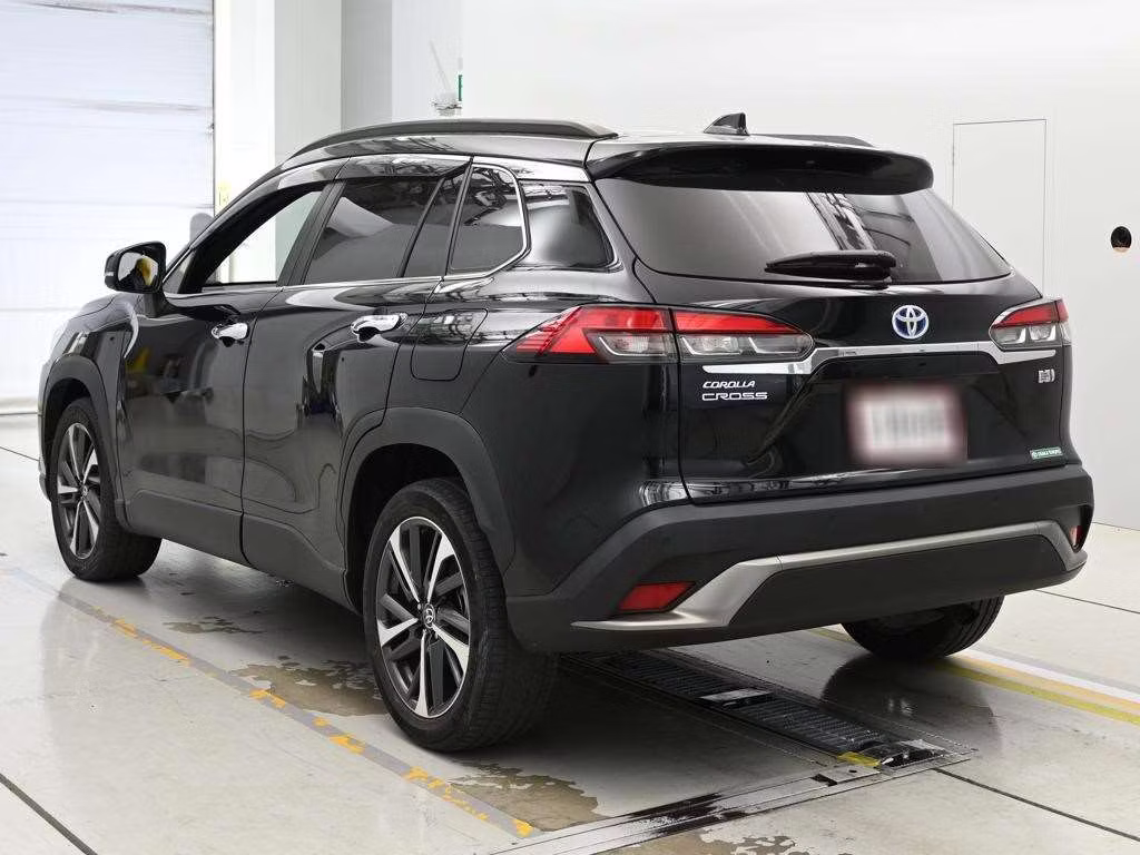 TOYOTA COROLLA CROSS