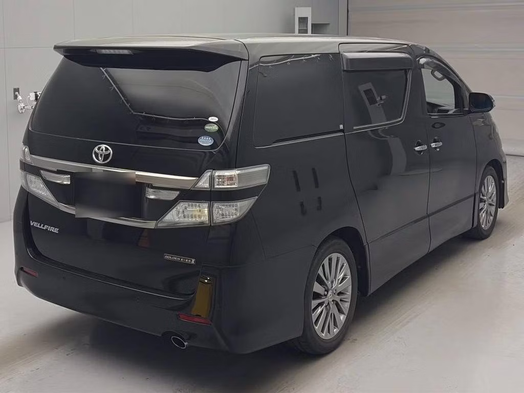 TOYOTA VELLFIRE