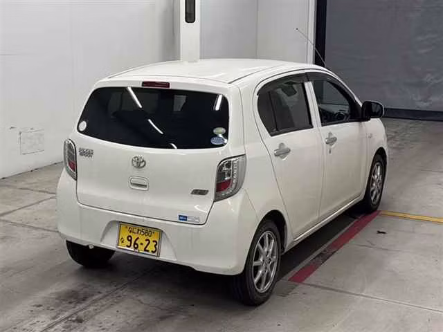 TOYOTA PIXIS EPOCH