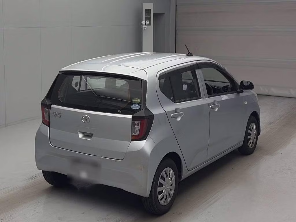 TOYOTA PIXIS EPOCH