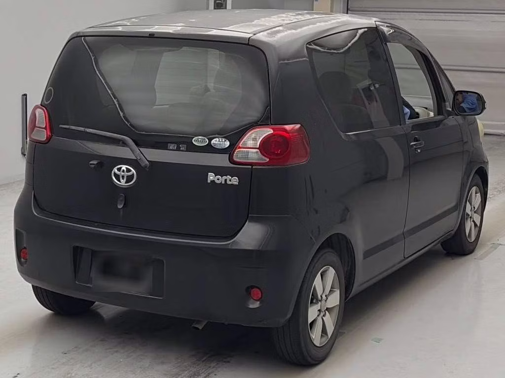TOYOTA PORTE