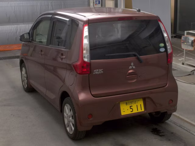 MITSUBISHI EK WAGON