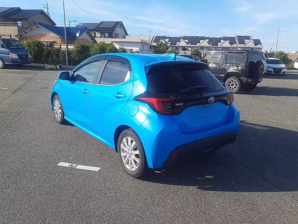 TOYOTA YARIS