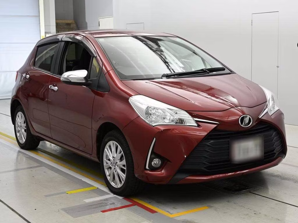 TOYOTA VITZ