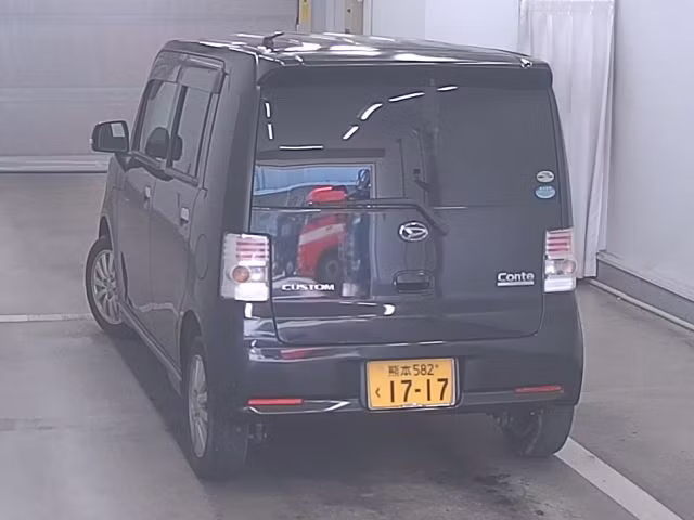 DAIHATSU MOVE CONTE