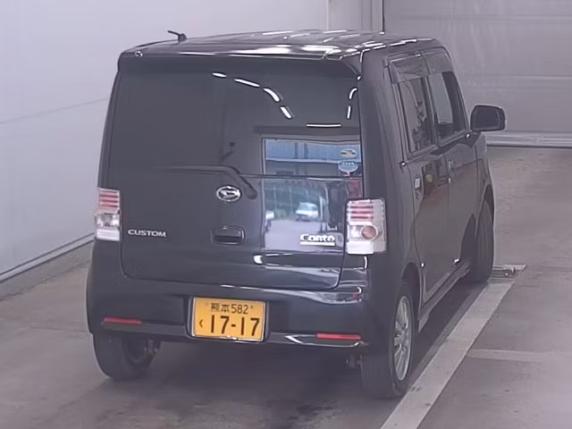 DAIHATSU MOVE CONTE