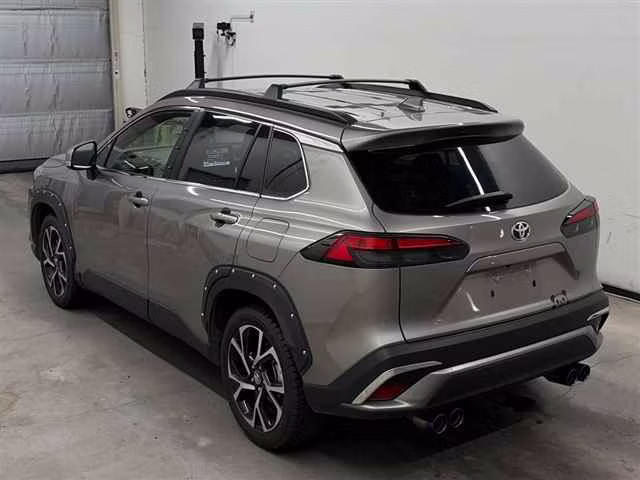 TOYOTA COROLLA CROSS
