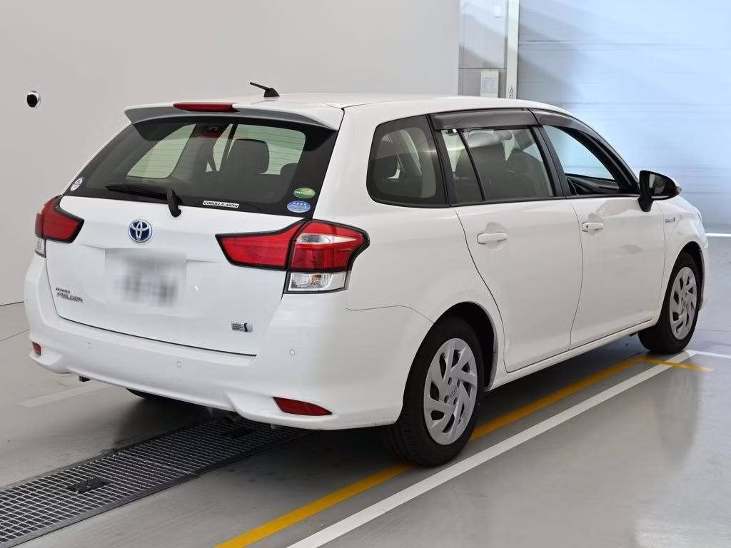 TOYOTA COROLLA FIELDER