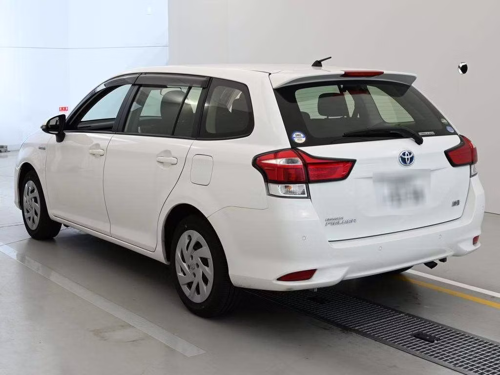 TOYOTA COROLLA FIELDER