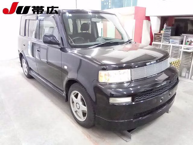 TOYOTA BB