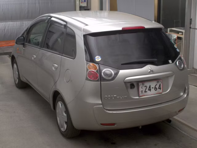MITSUBISHI COLT PLUS