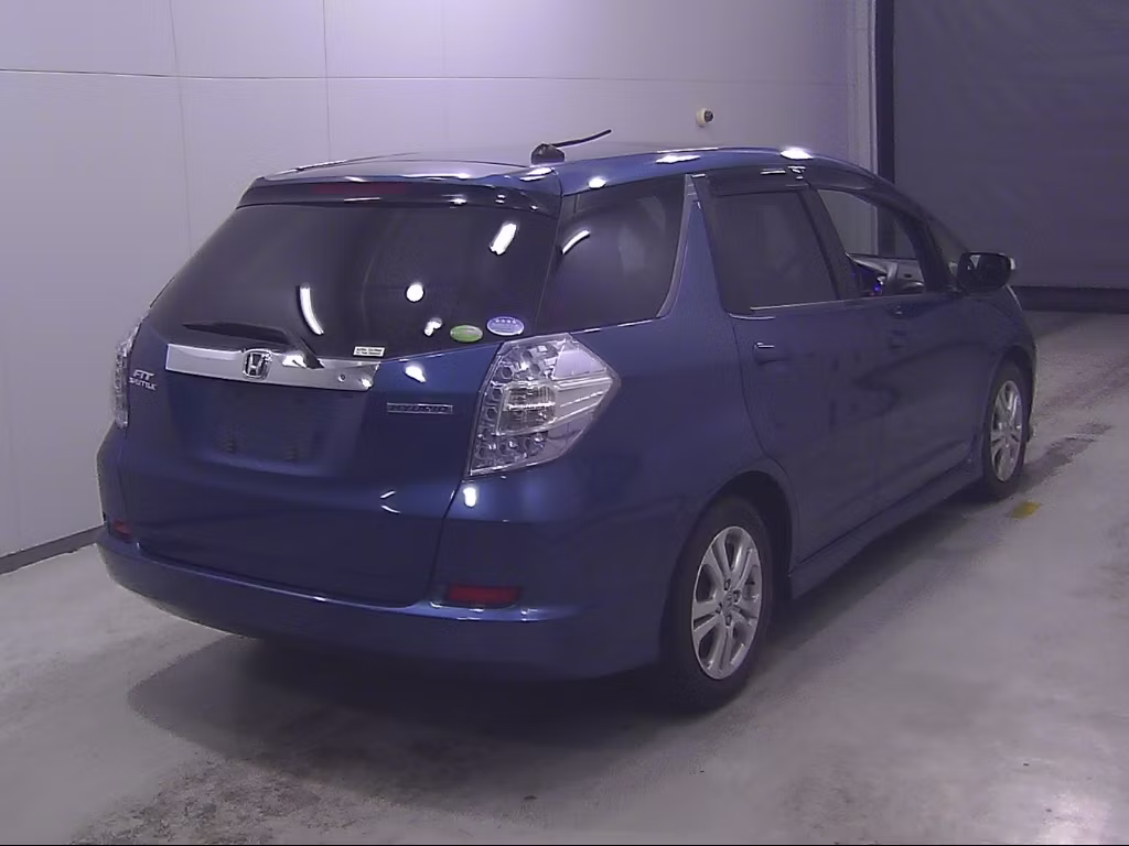 HONDA FIT SHUTTLE