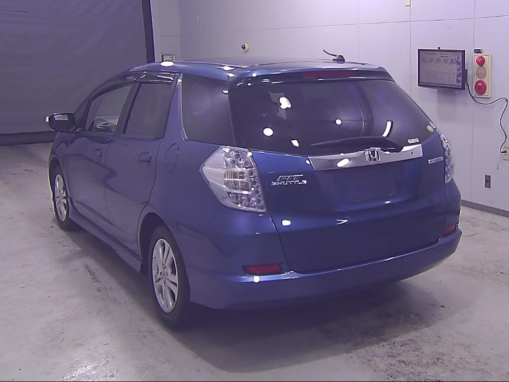 HONDA FIT SHUTTLE