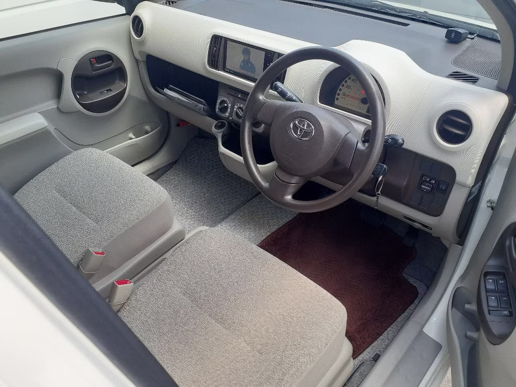 TOYOTA PASSO